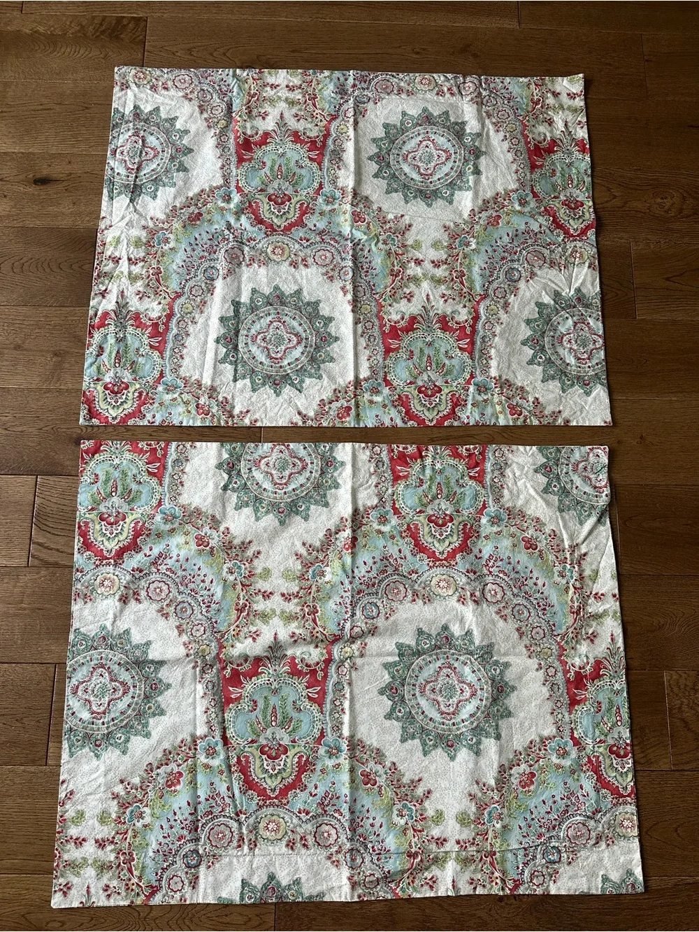 Pottery Barn Alexandra Medallion Pillow Sham Covers